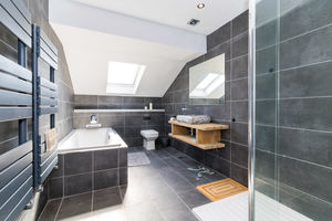 Bath- click for photo gallery